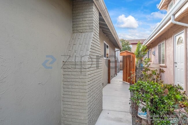 Foto del edificio - 1291 Stardust Way