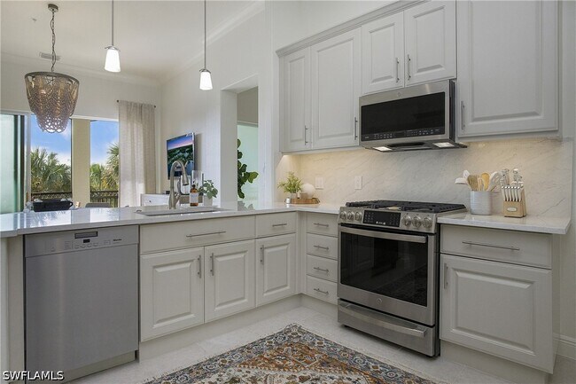 Building Photo - 3093 Aviamar Cir