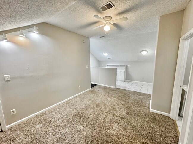 Foto del edificio - 3569 Douglass Ave