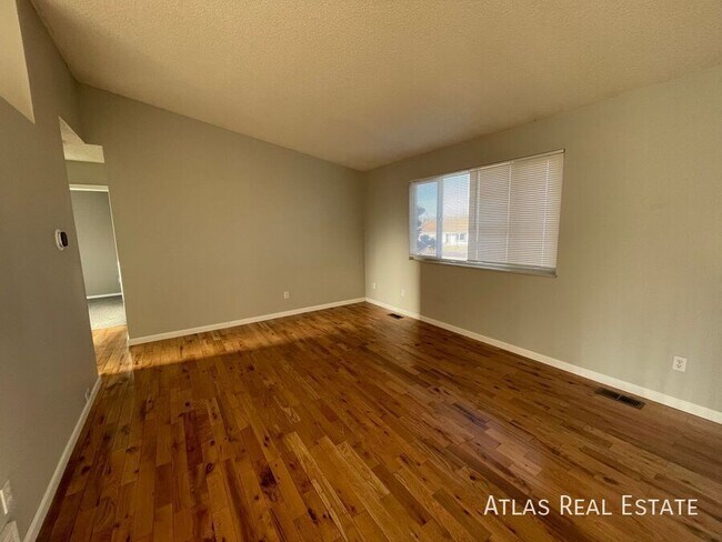 Foto del edificio - 2985 Dublin Blvd