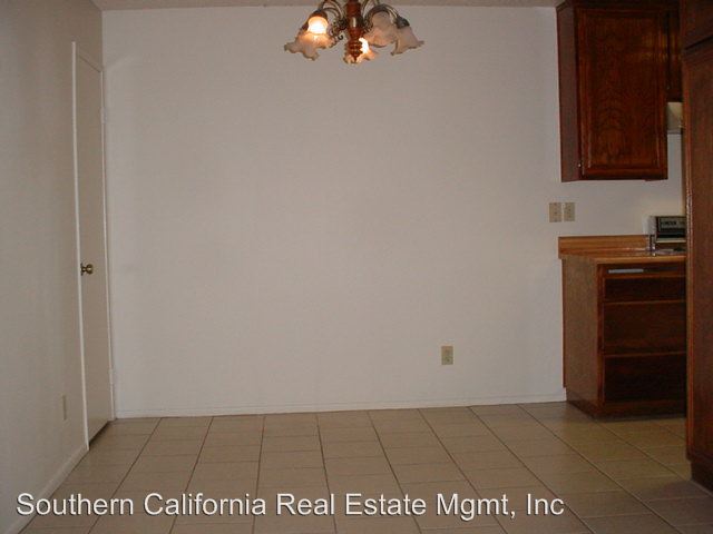 Building Photo - 18033 Sundowner Way
