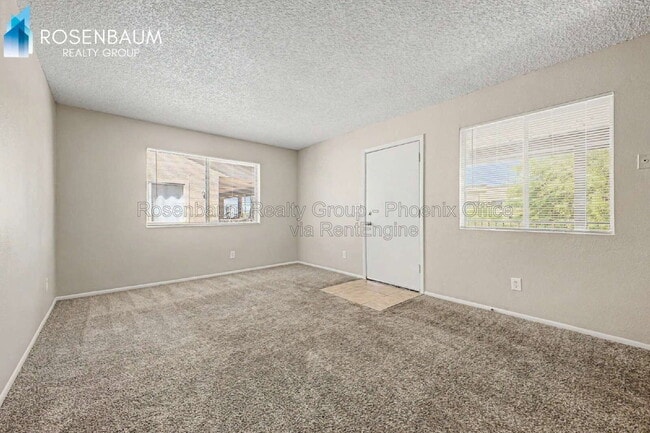Photo - 737 West 1st Avenue Apartment