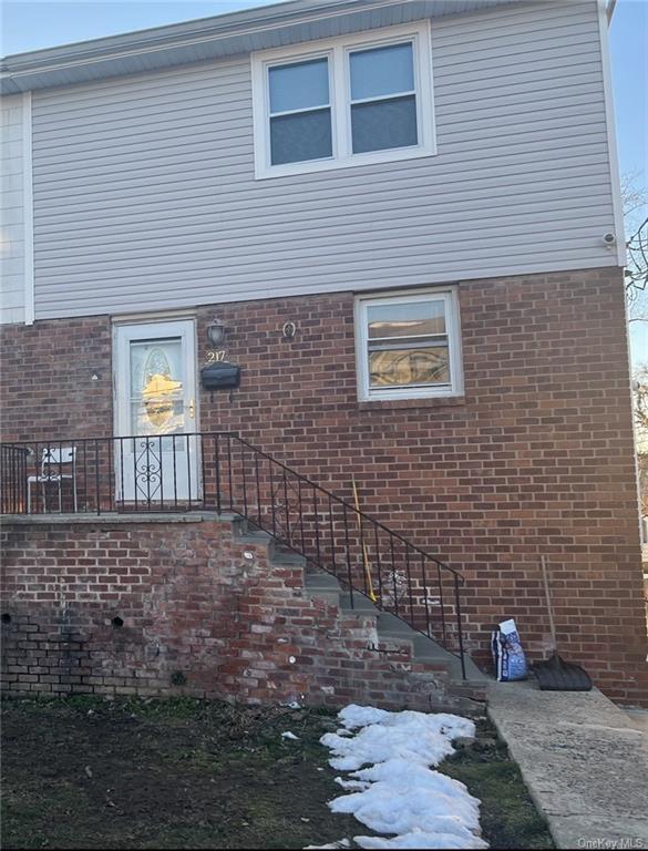 Foto principal - 217 Hoover Rd