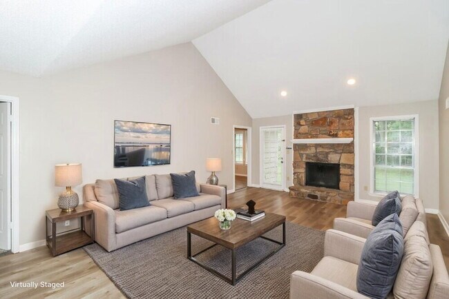 Building Photo - 6049 Lawnhill Dr