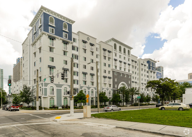 Foto del edificio - Plaza at the Lyric