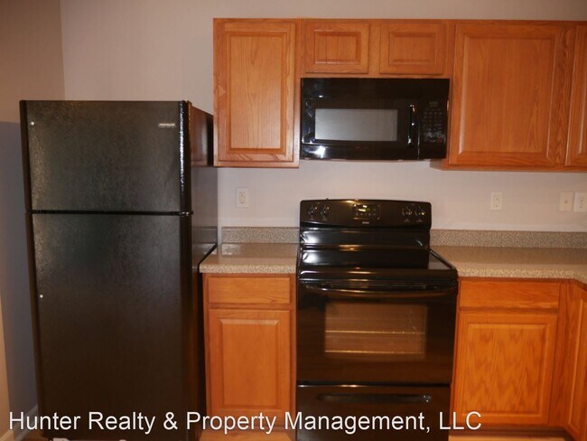 Building Photo - 2 br, 2.5 bath House - 4316 Bastille Drive