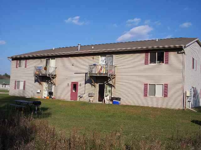 Primary Photo - 661 W Cummings Rd