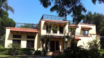 Building Photo - 201 Blanca Ave