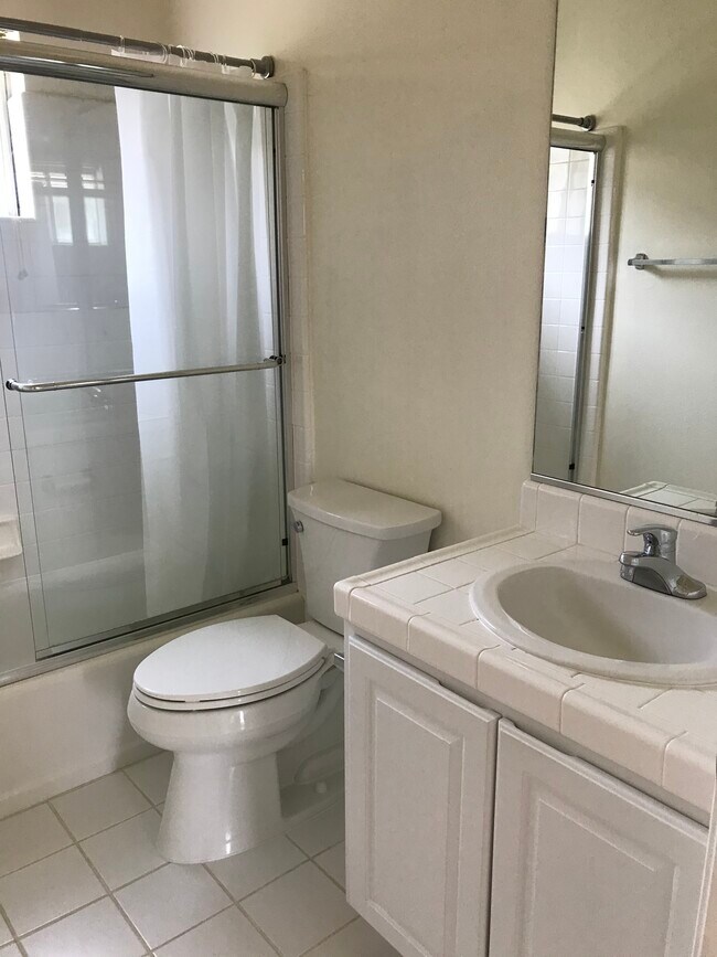 Foto del edificio - 260 Channing Way