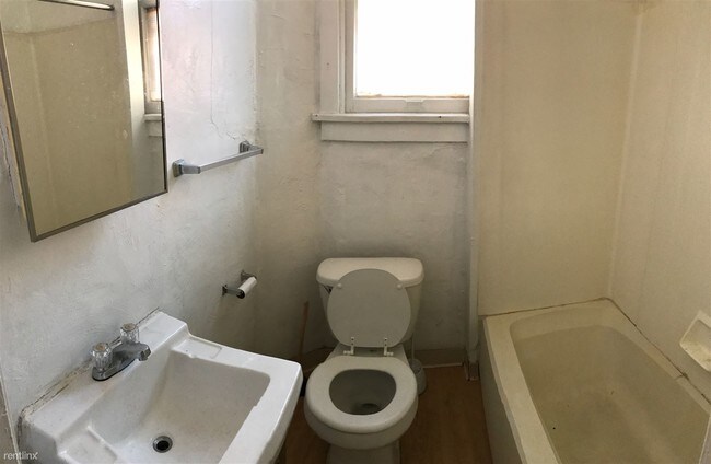 Foto del edificio - 4547 Friendship Ave