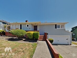 Building Photo - 4626 Geranium Pl