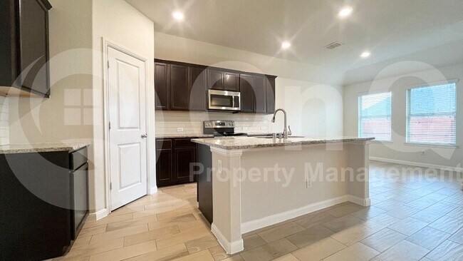 Building Photo - 120 Gentle Winds Road