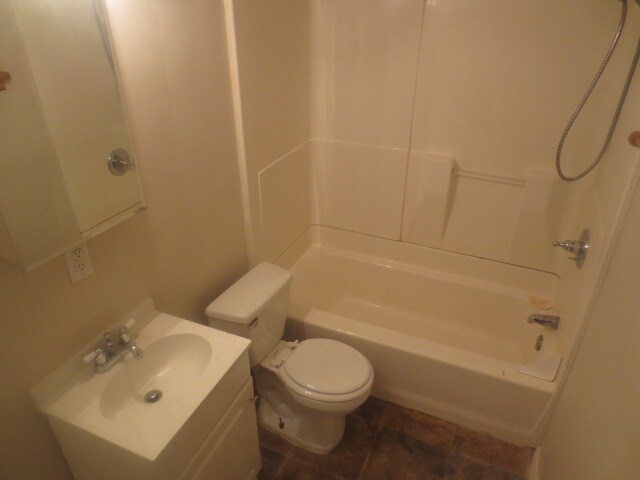 Foto del edificio - 2625 Westmoor St