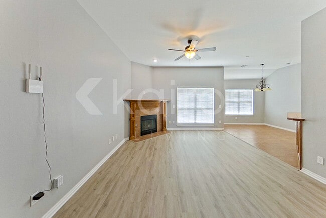 Building Photo - 12784 SE 21st Ct