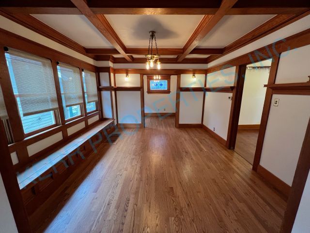 Foto del edificio - FREE RENT! 3 Bd - 2 Bth - Walk-in Closets ...