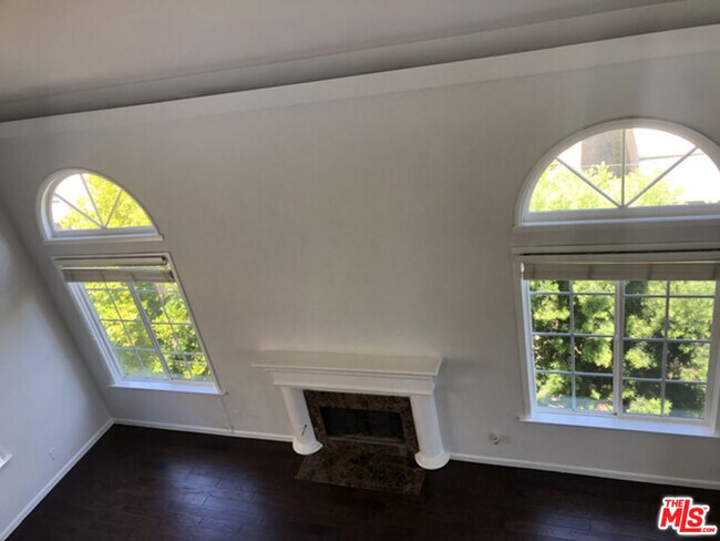 Foto del edificio - 1406 Camden Ave