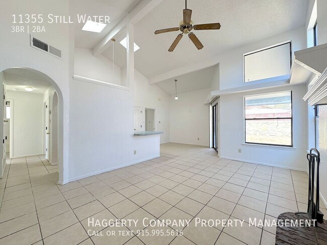 Building Photo - 11355 Still Water Ct