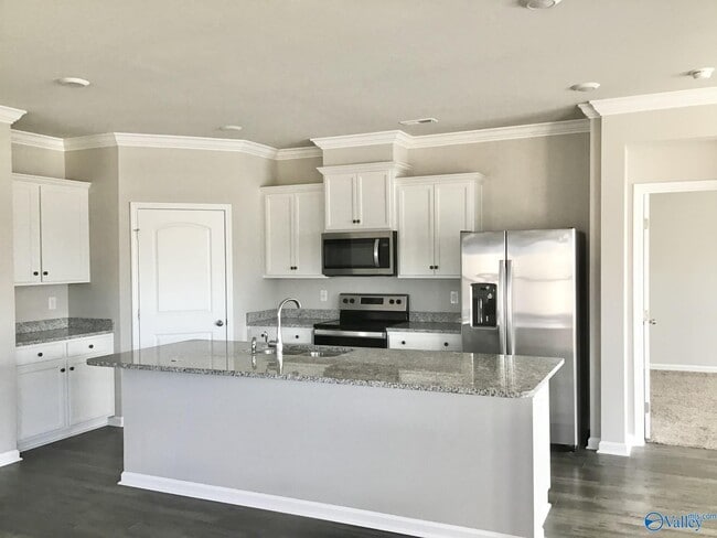 Building Photo - 223 Ivyleaf Dr