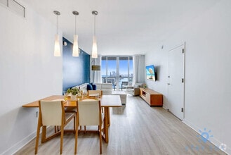 Building Photo - 2602 E Hallandale Beach Blvd