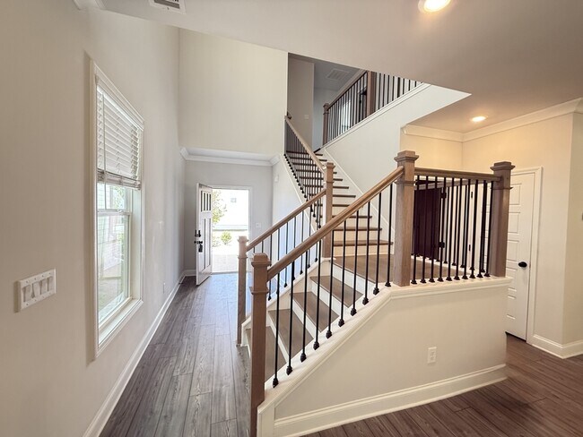 Photo - 1923 Westfall Lndg Apartment