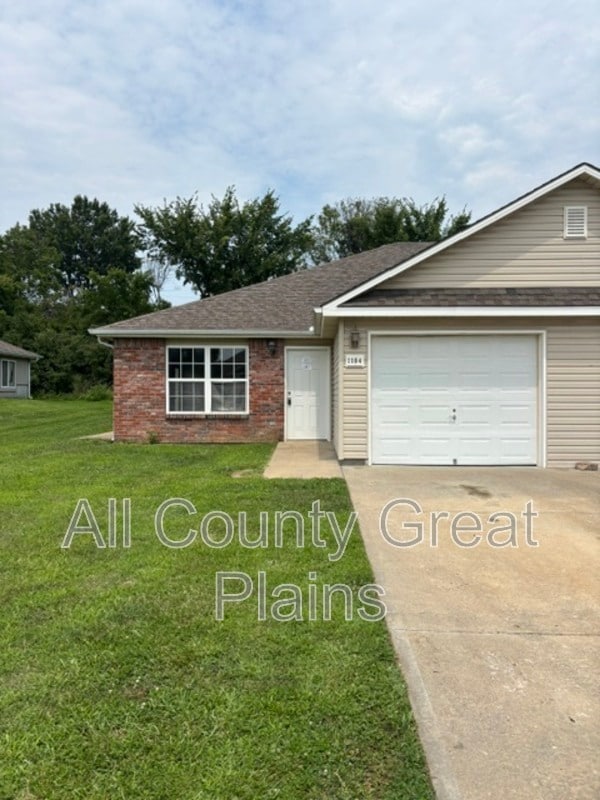 Building Photo - 1104 Fall Mdw Ln