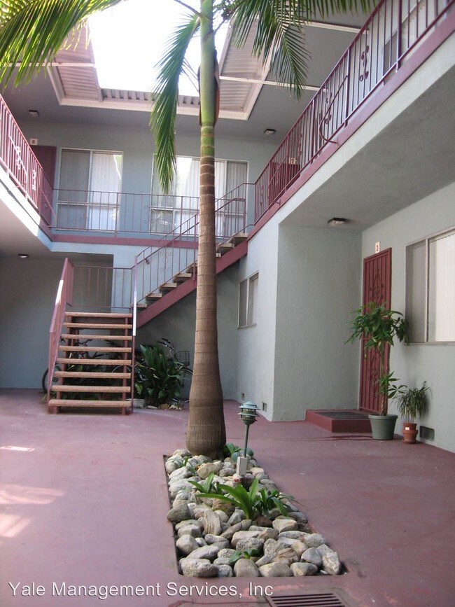 Foto del edificio - 710 N Genesee Ave