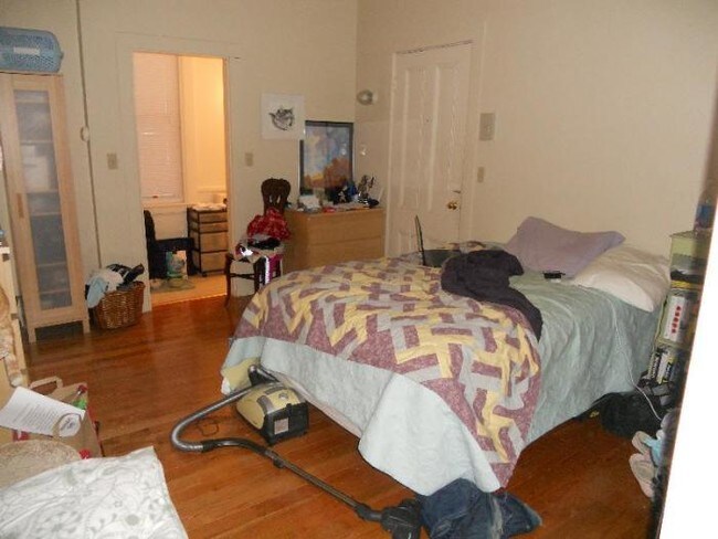 Building Photo - 1 bedroom in Nahant MA 01908