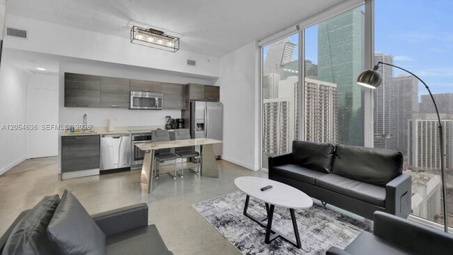 Foto del edificio - 151 SE 1st St
