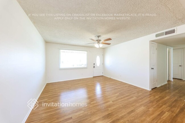 Building Photo - 3507 E Blanche Dr