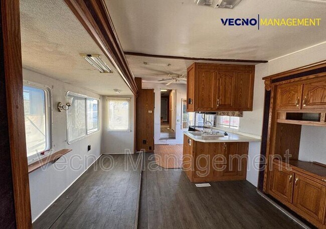 Foto del edificio - 642 10th St
