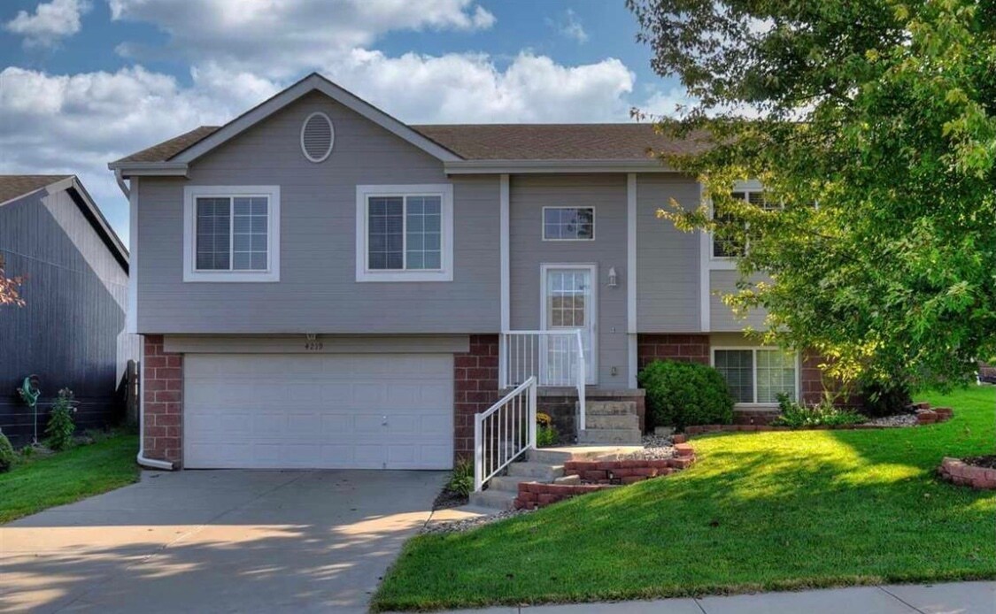 Foto principal - 4219 N 172nd Ave