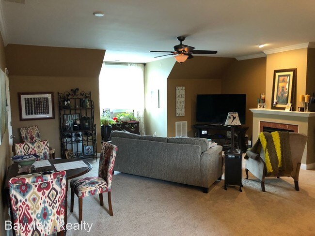 Foto del edificio - 1 br, 1 bath House - 504 E Freemason St #3A