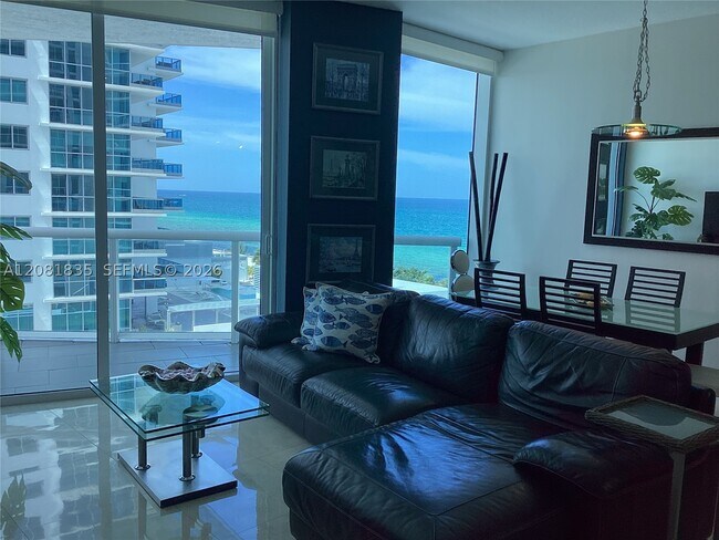 Building Photo - 6515 Collins Ave