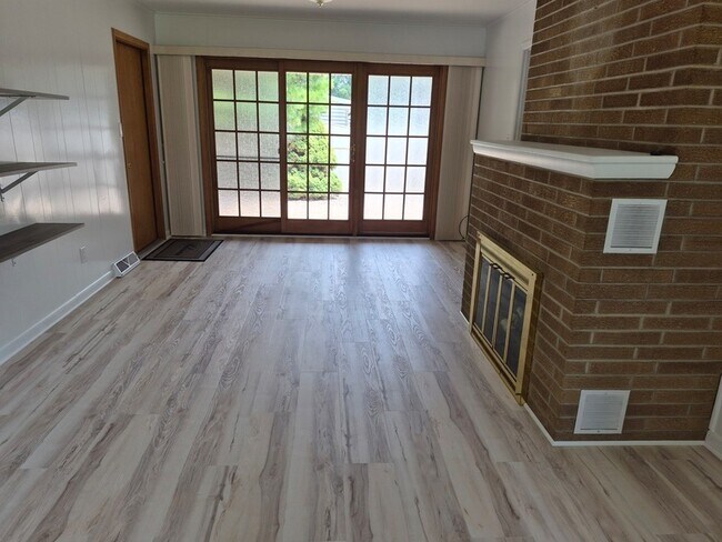 Foto del edificio - 403 Oak St
