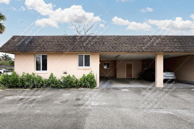 Foto del edificio - 4424 Purdy Ln A