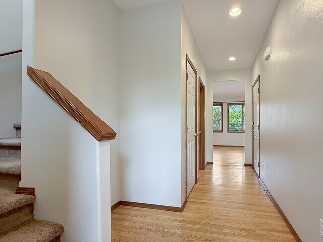 Foto del edificio - 13103 26th Ave SE