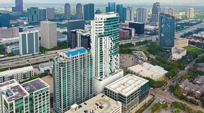 Foto del edificio - 4521 San Felipe St