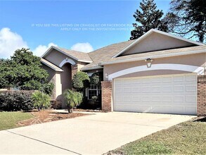 Building Photo - 4591 Misty Dawn Ct N