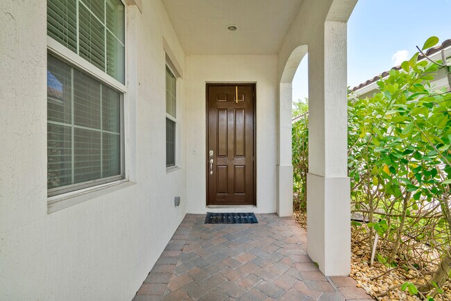 Foto del edificio - 11983 NW 82nd St