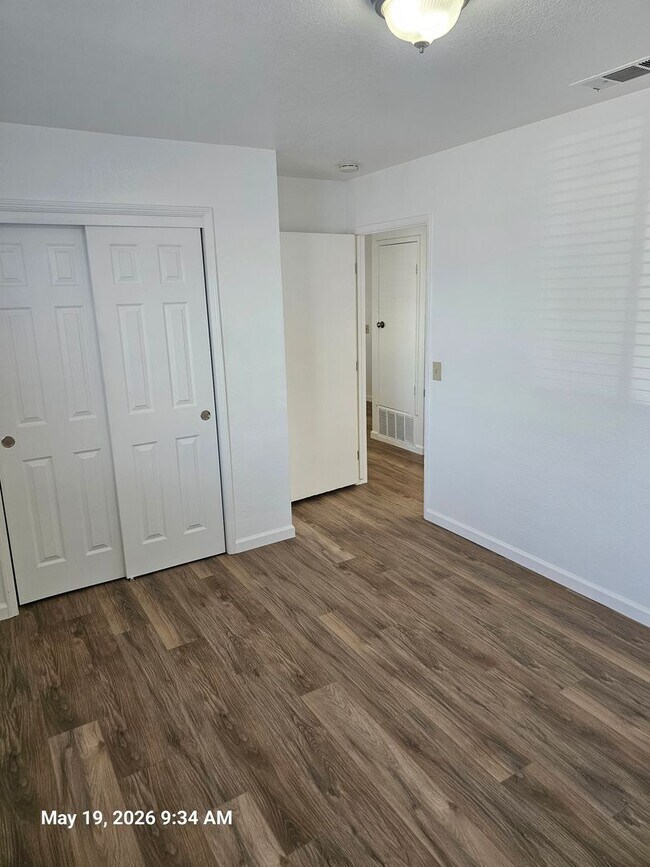 Foto del edificio - 4347 W Monte Vista Ave