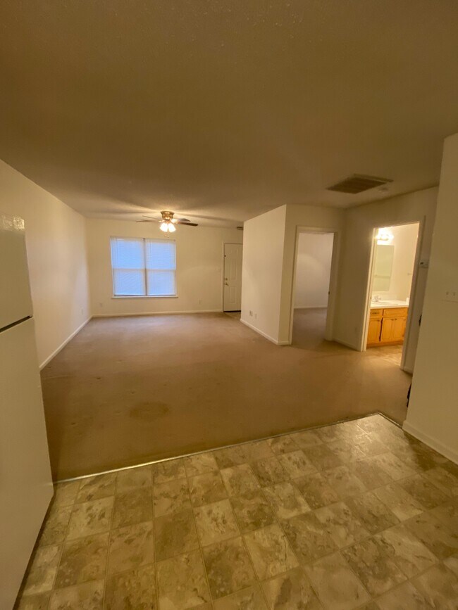 Foto del edificio - 2621 31st Avenue Ct NE