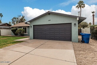 Building Photo - 2411 E Alameda Dr