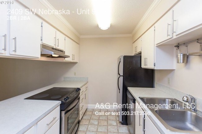 Foto del edificio - 2409 SW Nebraska St