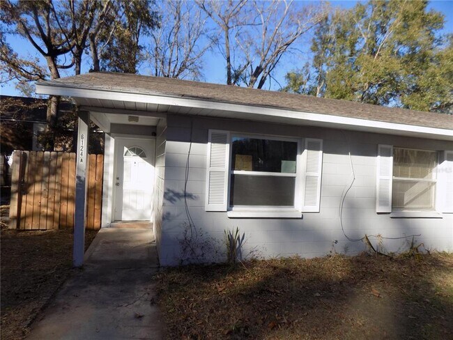 Building Photo - 6124 SW 10th Pl