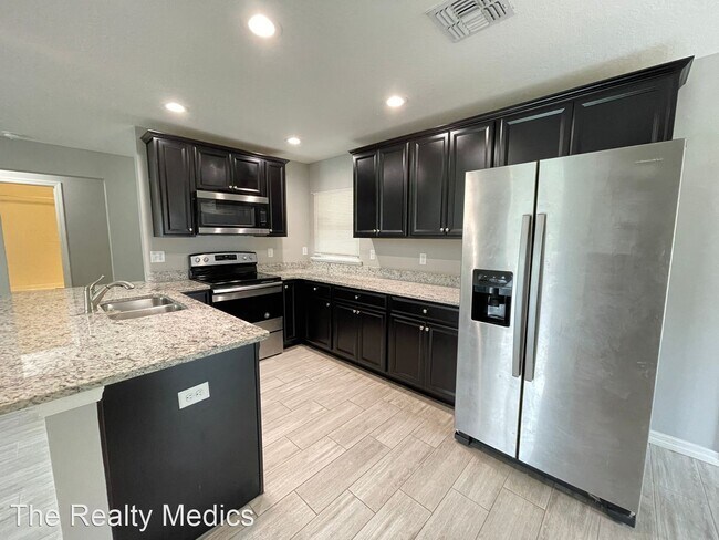 Foto del edificio - 3 br, 2 bath House - 2359 Fountain Rd