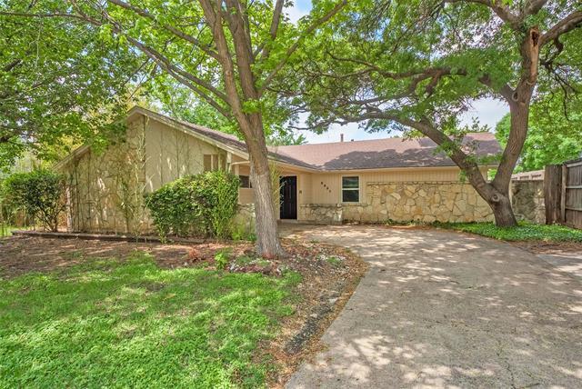 Foto del edificio - 3537 Ridgebriar Dr