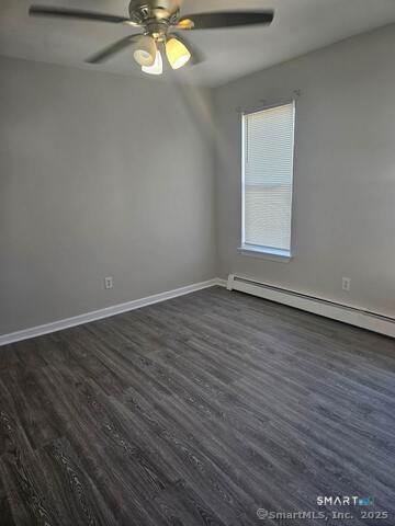 Building Photo - 640 Elm St