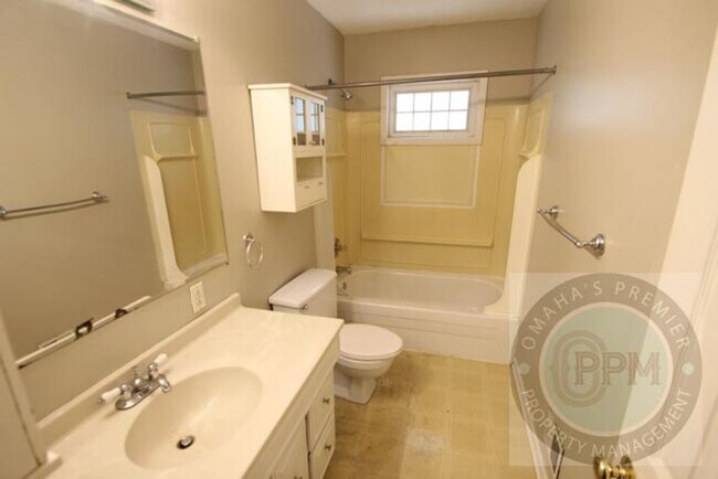 Foto del edificio - 3Bd/2Ba near 84th & I-80