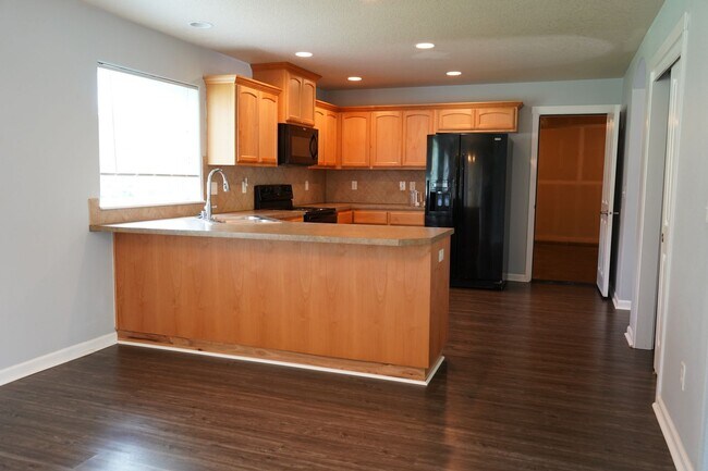 Foto del edificio - 4316 NE 58th Cir