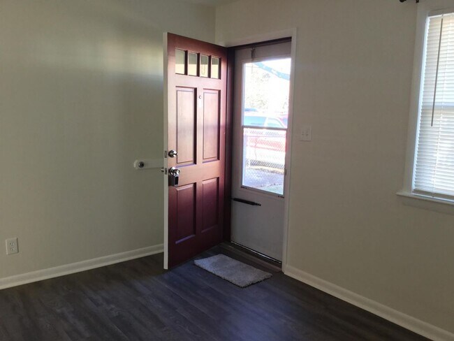 Building Photo - 7940 Ardmore